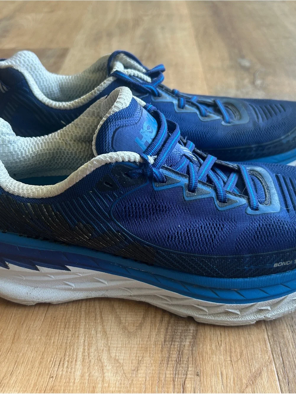 HOKA One One Bondi 5 Men’s Lace Up Running Shoes Blue/White US 10